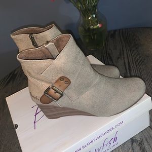 Blowfish Malibu Wedge Boots